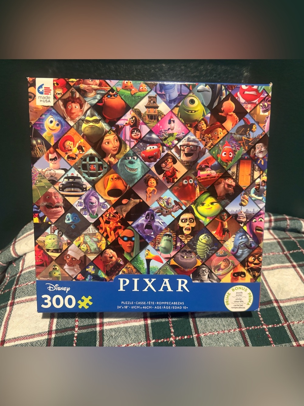 NIB PIXAR Characters Collage 1000-Piece Puzzle with Poster- Pixar Montage